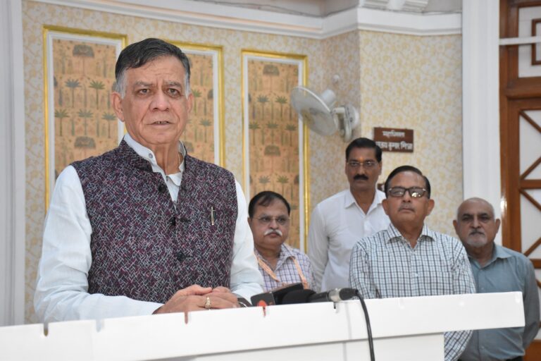 6945722a-8846-4a9b-a77e-4ba20d080765